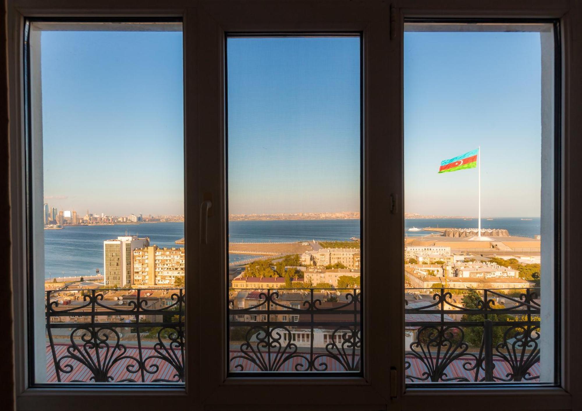 Red Roof Seaview Hotel Baku Extérieur photo